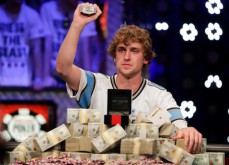 Ryan Riess empoche 8.4$ millions et le titre de champion du Main Event des WSOP 2013