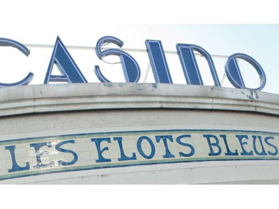Casino Les Flots Bleus facade